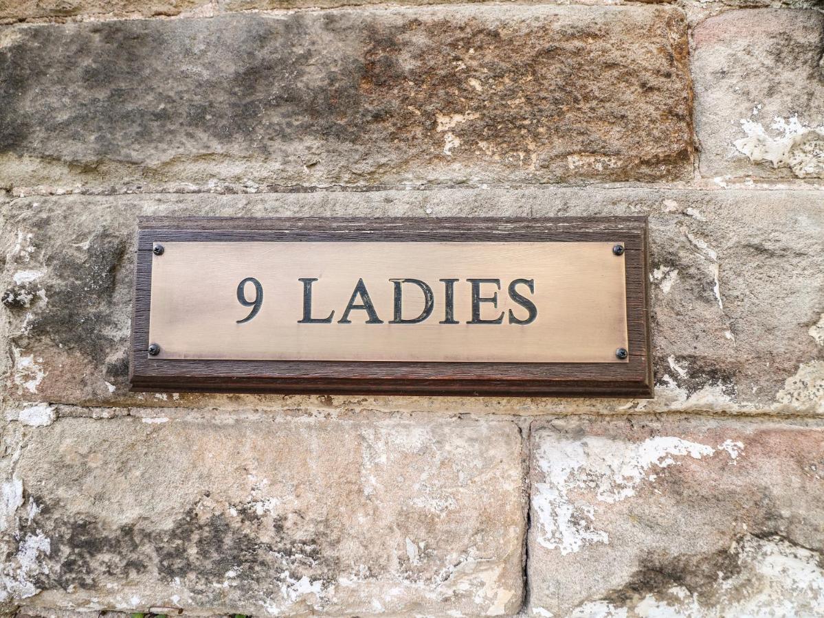 Nine Ladies ماتلوك المظهر الخارجي الصورة